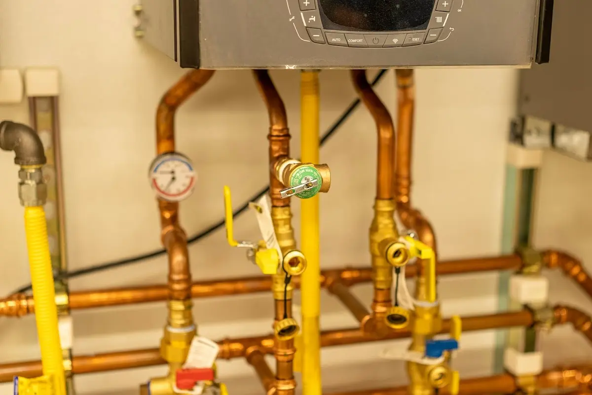 Licensed technician providing Sewer Cleanout for a homeowner in Morgan